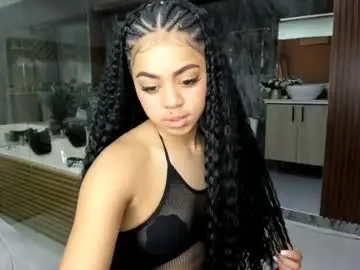Patyni23  live sex cam