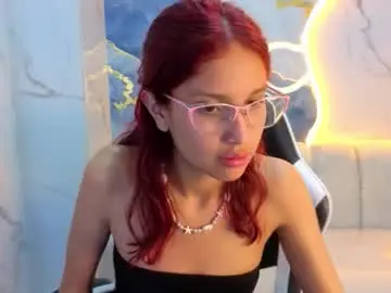 Saphire_tx  live sex cam