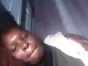 Sashabigbooty  live sex cam