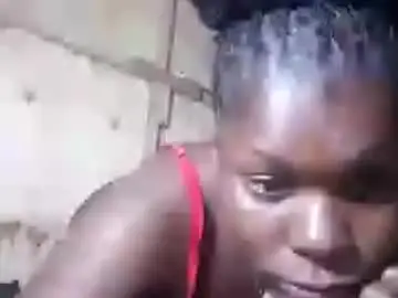 Sashabigbooty  live sex cam