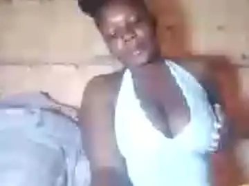 Sashabigbooty  live sex cam