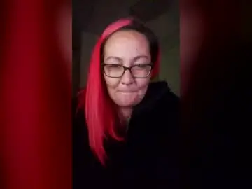 Tattedlove04  live sex cam