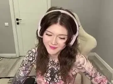 Winacross  live sex cam