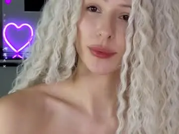 Yononeey  live sex cam