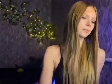 Alexialunaris  live sex cam