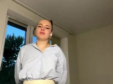 Ameliachittester  live sex cam