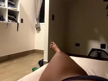 Bellaxfuego  live sex cam