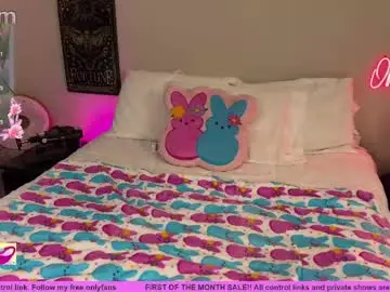Daisymystique  live sex cam