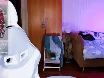 Eyesuphere8  live sex cam