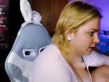 Eyesuphere8  live sex cam