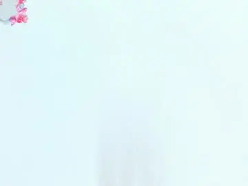 Hilarythomsom  live sex cam