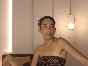 Hot_little_bunny  live sex cam