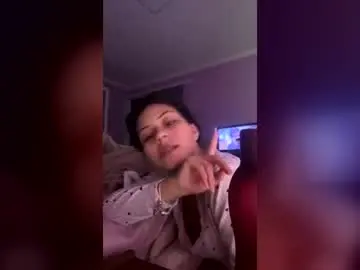 Littleangell777  live sex cam