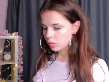 Lizvanderweerd  live sex cam