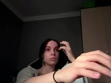 Lynettawiseman  live sex cam