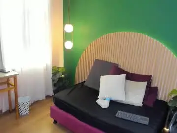 Taylor_bennet  live sex cam