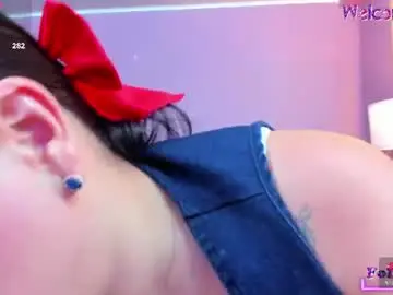 Taylor_bennet  live sex cam