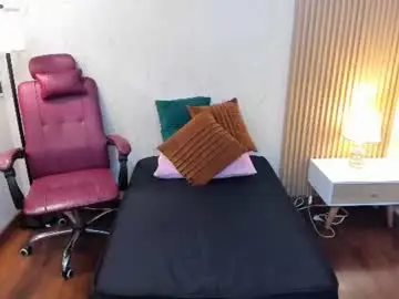 Taylor_bennet  live sex cam