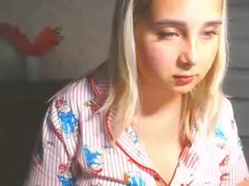 Vikiwaitingforyou  live sex cam