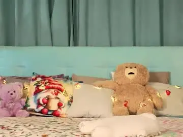 Bella_stewartt  live sex cam