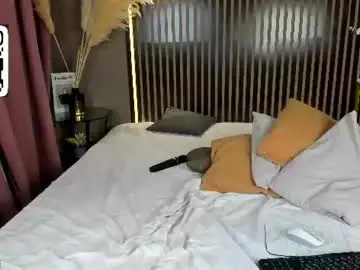 Bella_stewartt  live sex cam