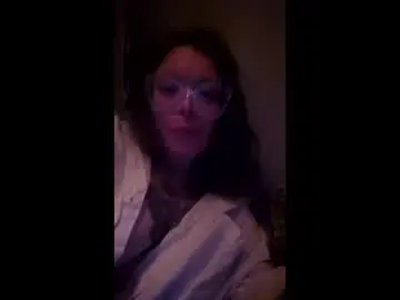 Cakepussybaby  live sex cam