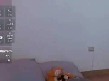 Catiegirl  live sex cam