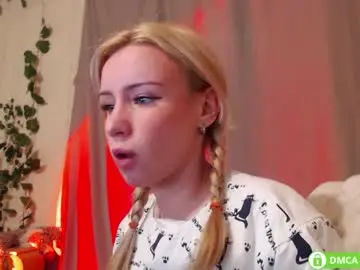 Lavinell  live sex cam