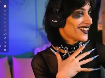 Leta_vian  live sex cam