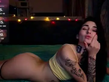 Lisa_juicy  live sex cam