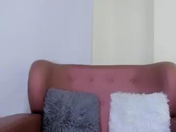Maddy__bigboobss  live sex cam