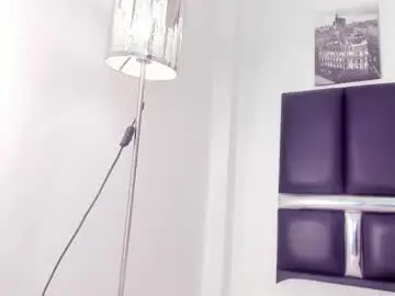 Selene_os  live sex cam