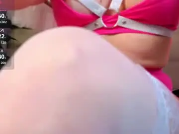 Sunny_nicoleee  live sex cam