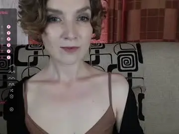 Tinawincee  live sex cam