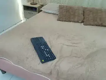 Andrea_jaramillo  live sex cam