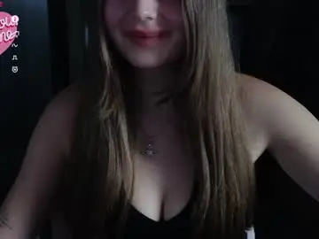 Bigbrainbaddie  live sex cam
