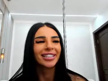 Britney_charm  live sex cam