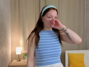 Cristicaire  live sex cam