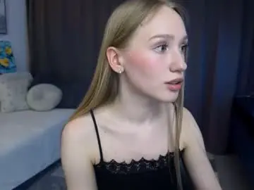 Elainelark  live sex cam