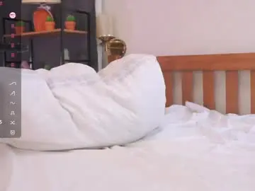 Emilyfinne  live sex cam