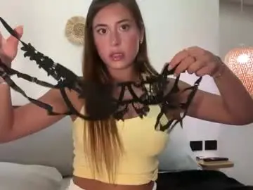 Karinaaaxx  live sex cam