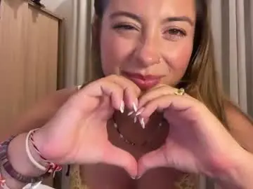 Karinaaaxx  live sex cam