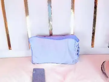Kenet_bloom  live sex cam