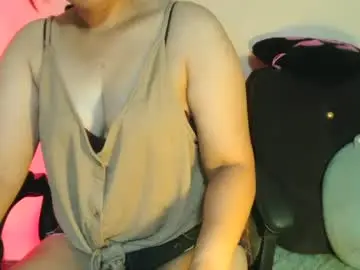 Mawi24  live sex cam