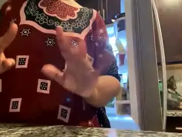 Nadiacastelo  live sex cam