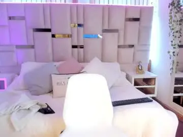 Victoria_stormn  live sex cam