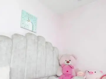 Adeline1__  live sex cam