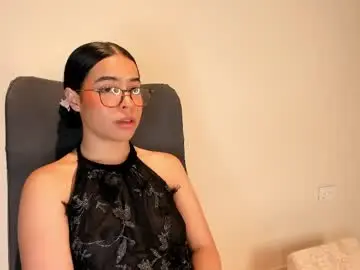 Amaliaandrade  live sex cam
