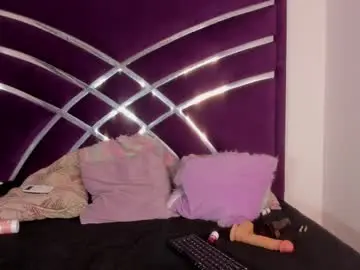 Angiexht  live sex cam