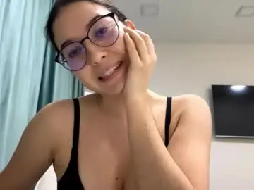 Ayakoslotemaker  live sex cam